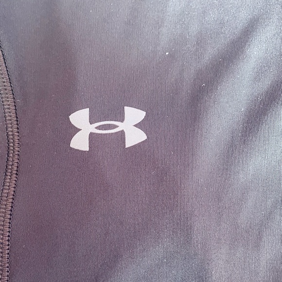 FINAL PRICE $25 & FREE SHIP! Under Armour compressive leggings with strings (M) - Picture 6 of 7